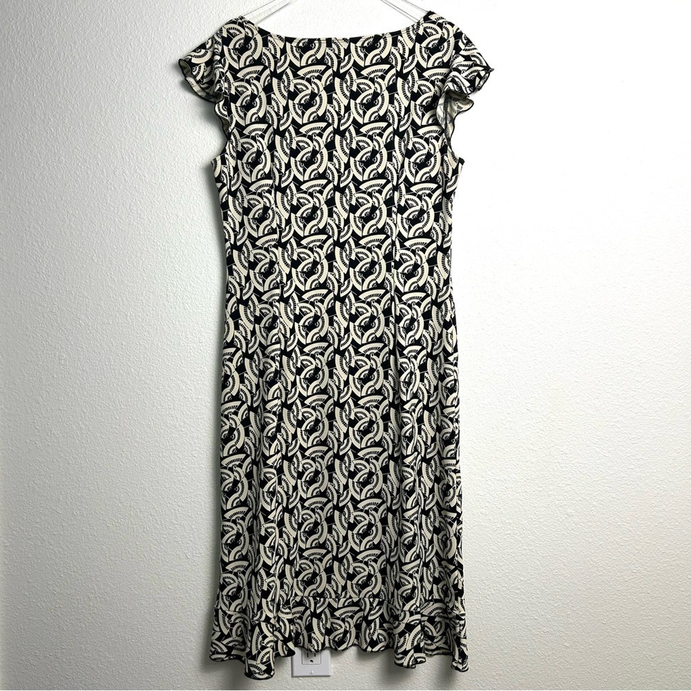 BCBG Max Azria Fan Midi Dress Cap Sleeve Ruffle Hem Black Cream Size Medium - Picture 5 of 12